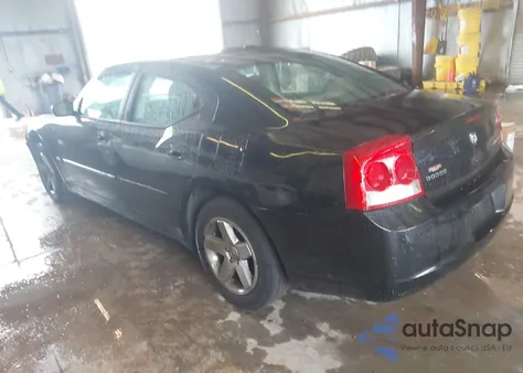 2010 Dodge Charger Sxt z USA, uszkodzony, nr VIN 2B3CA3CV3AH267795